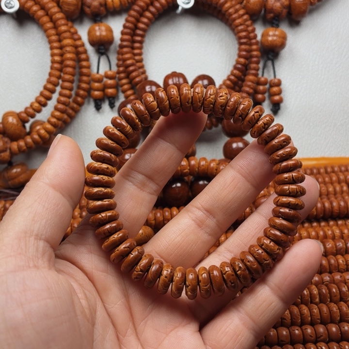 桃木桃核盘缠4乘11精品44颗