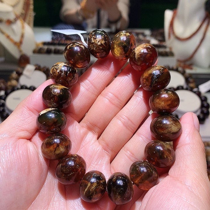 未镶嵌琥珀裸石17m花蜡