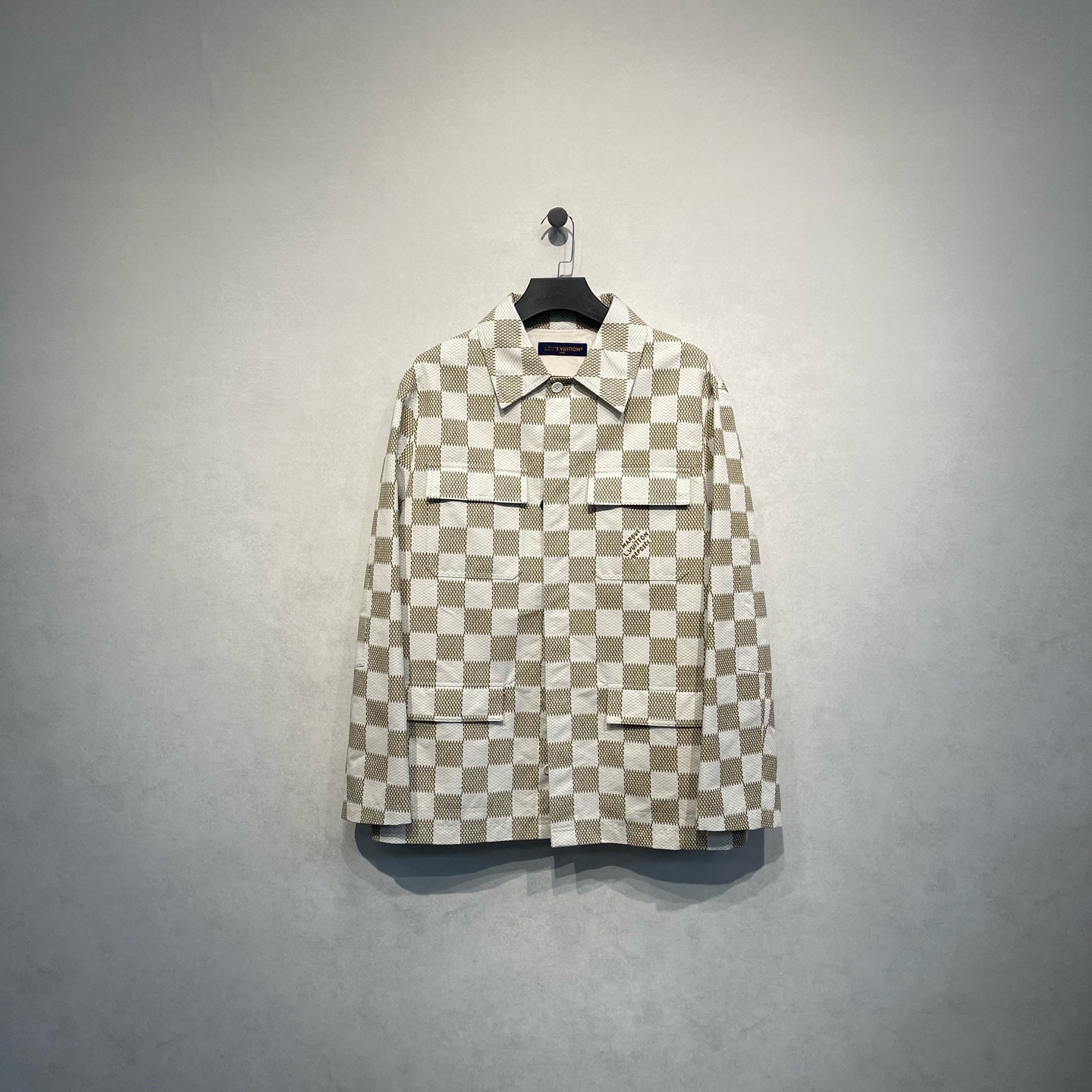 未使用 LouisVuitton/路易威登 SS24 棋盘格翻领外套/XL码