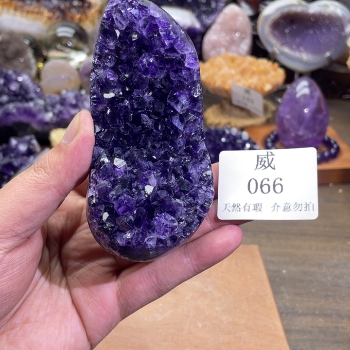 未镶嵌水晶珠宝半成品