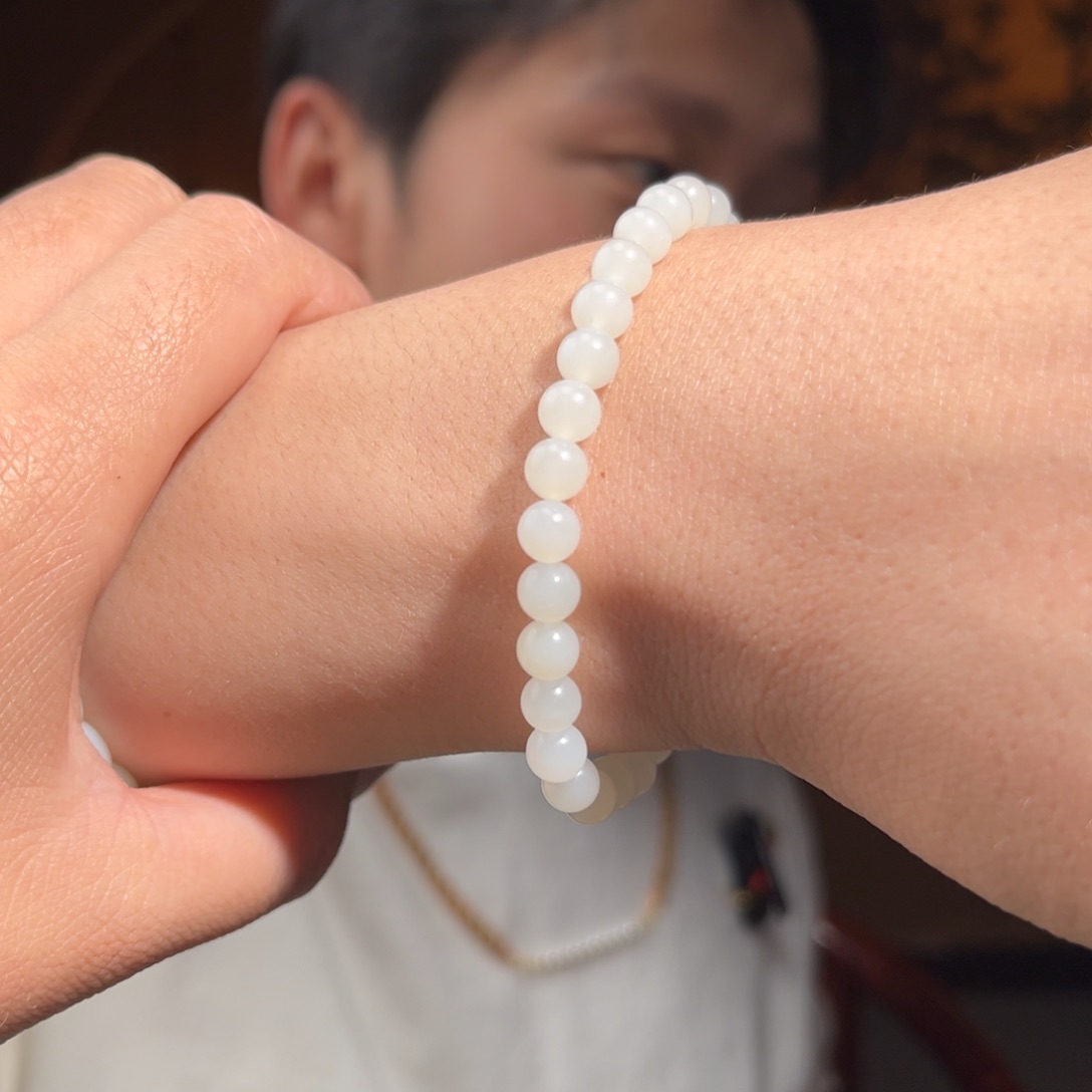 手串未镶嵌和田玉俄白6mm266