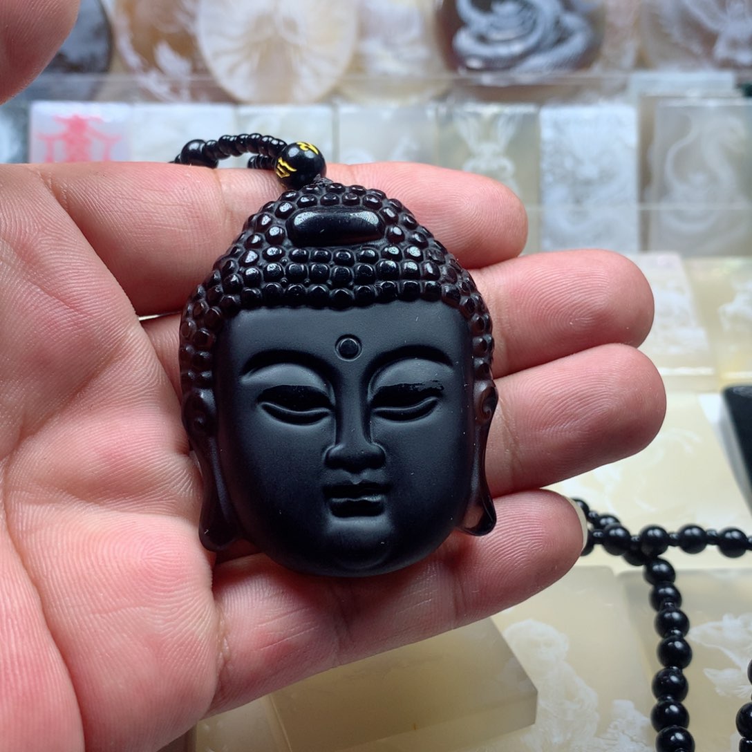 未镶嵌颈饰玛瑙/玉髓?****啊