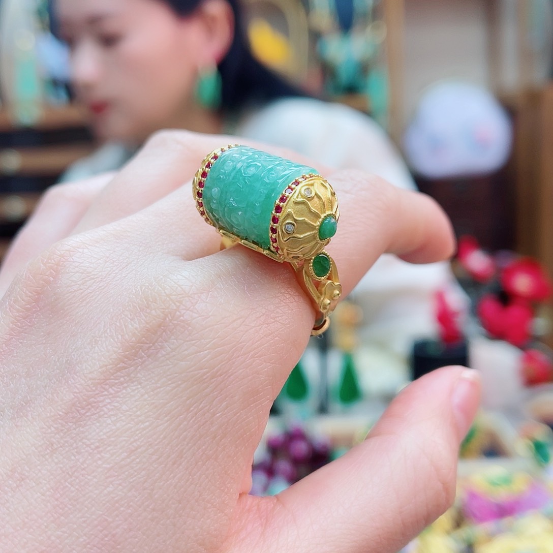 银S925镶嵌戒指翡翠48小时鉴赏期1