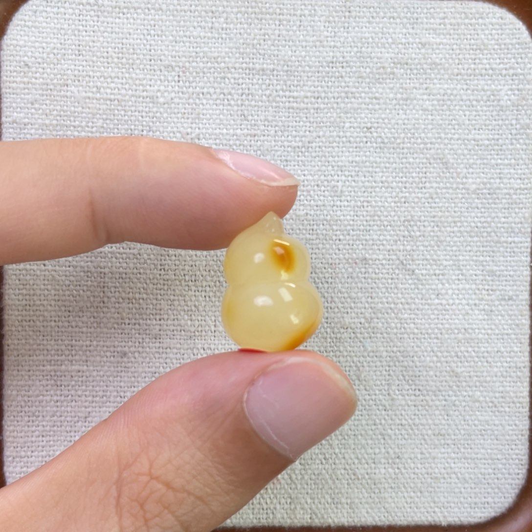 琥珀未镶嵌珠宝奇石葫芦