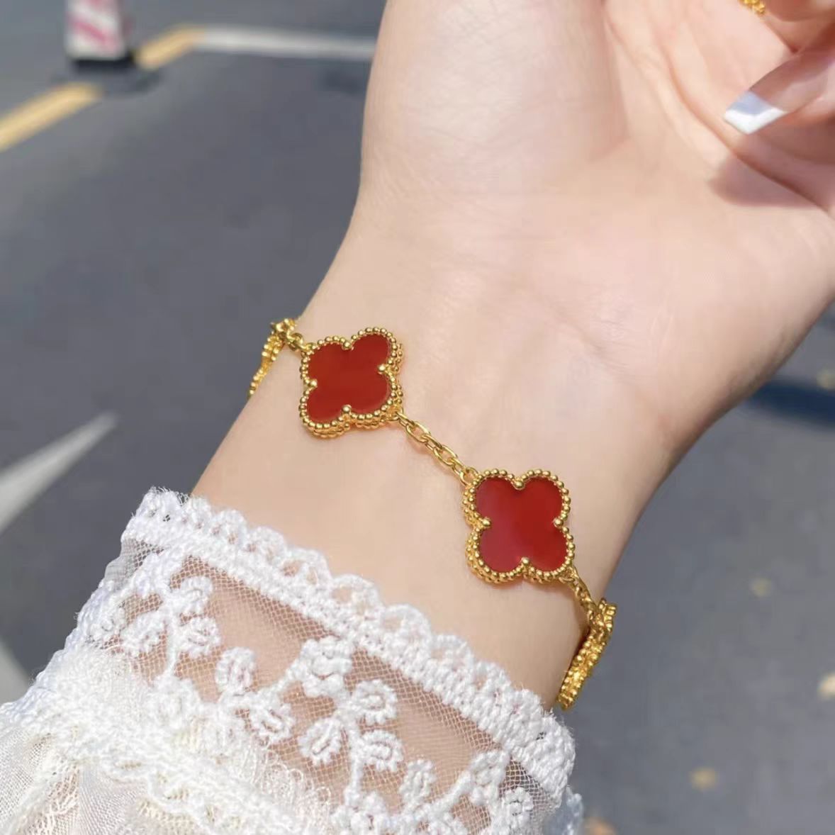 【微微姐专享】18K金四叶草手链-15MM（红）