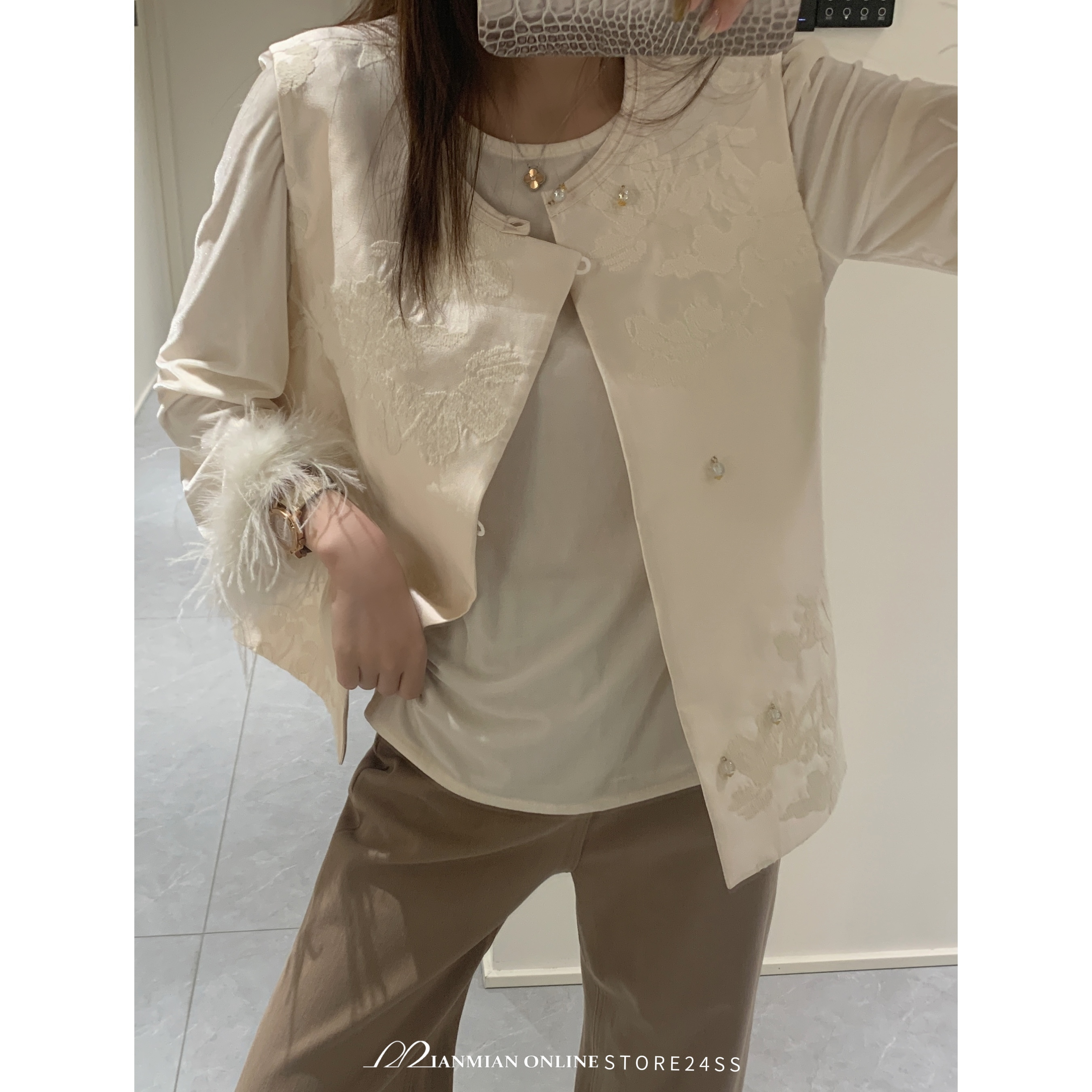 绵绵在线“典雅之礼”春季新款新中式马甲气质时尚百搭休闲MM1106