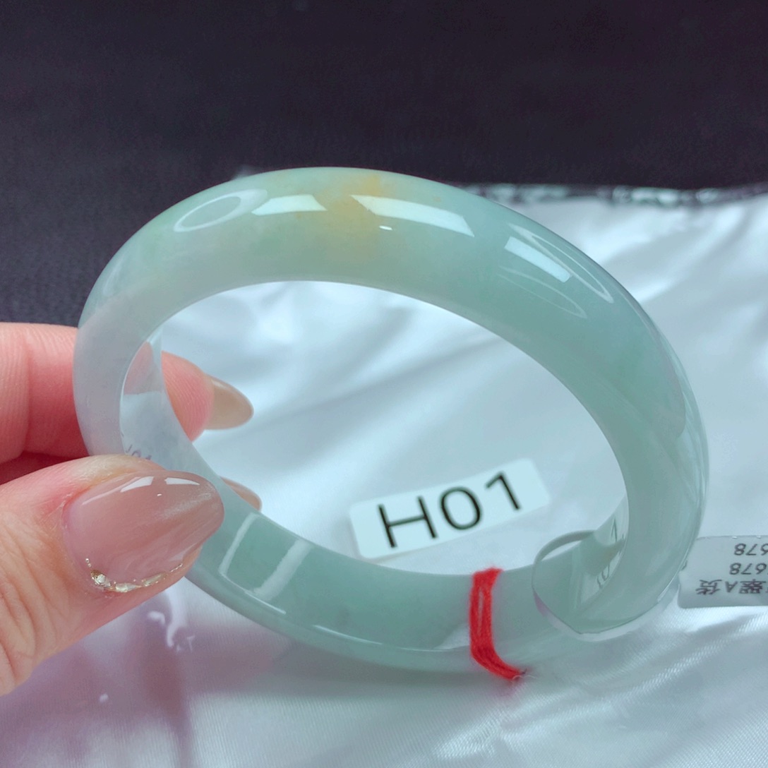 翡翠手镯未镶嵌手镯88