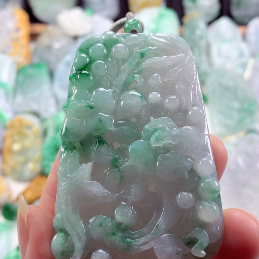 【闪购商品】翡翠吊坠(不含链)未镶嵌