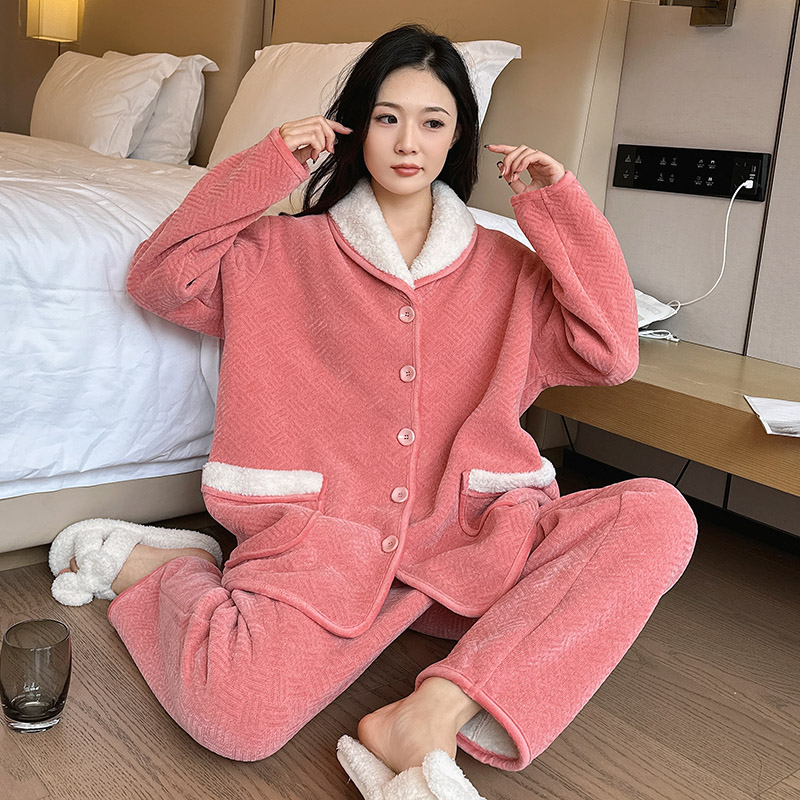 2025新款大码加厚绒睡衣女胖mm保暖套装秋冬季长袖宽松休闲两件套