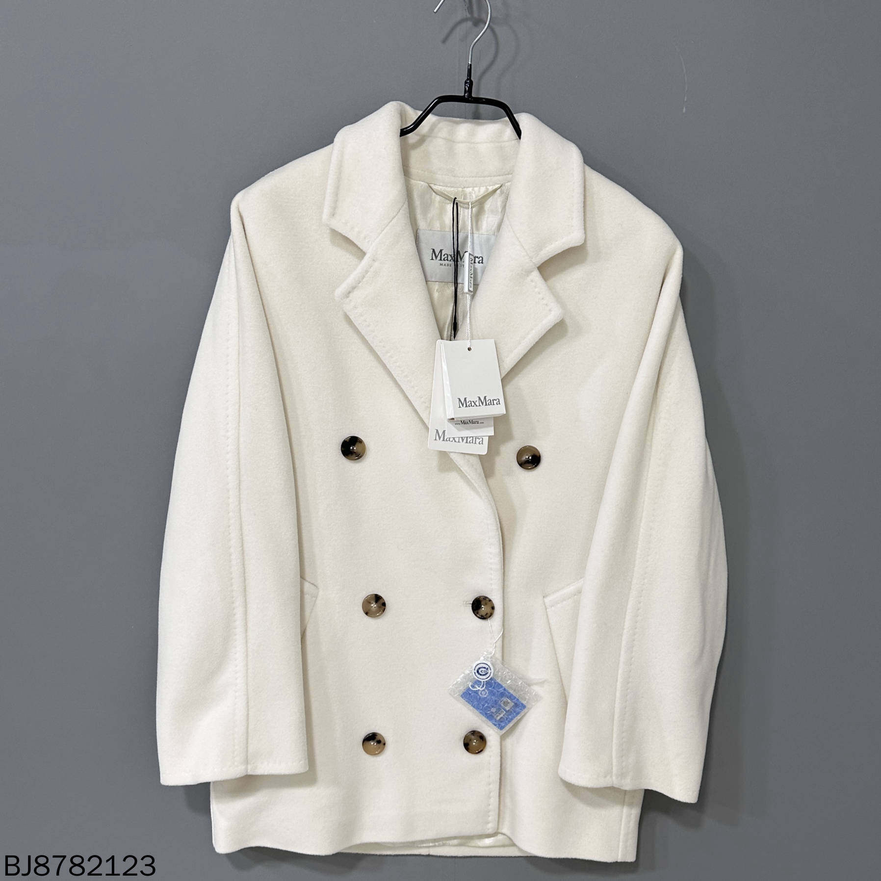 未使用 MaxMara 白色短款101801大衣/34码/82123