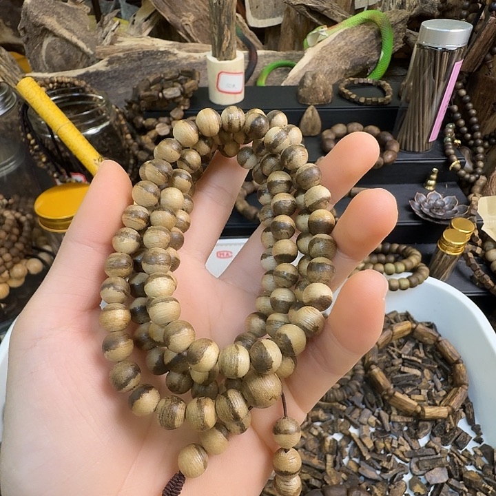 林***人沉香沉香碎屑达拉干沉香0.8大18克➕沉香碎屑多样性