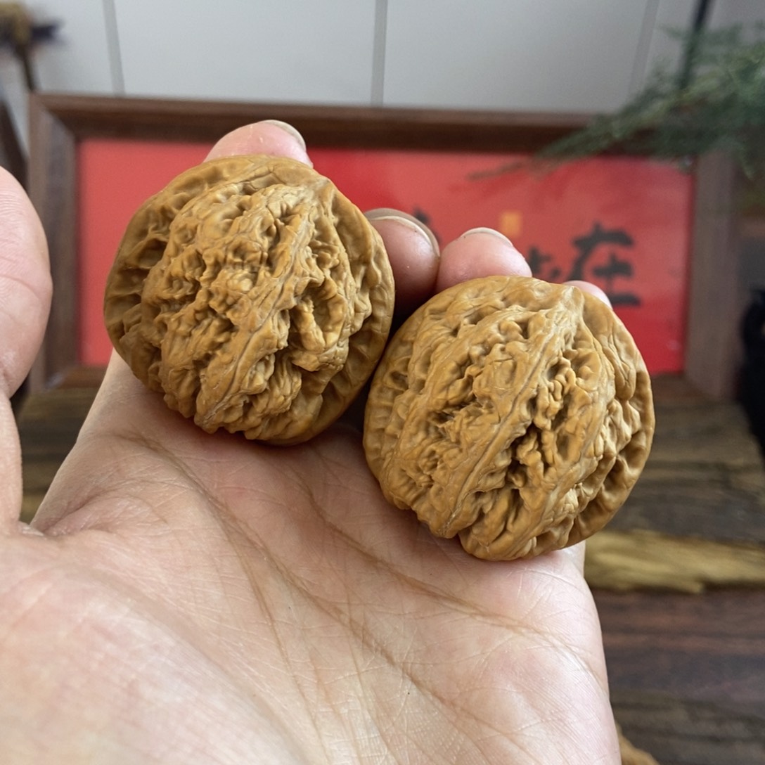 桃核吊坠42全品大粗筋