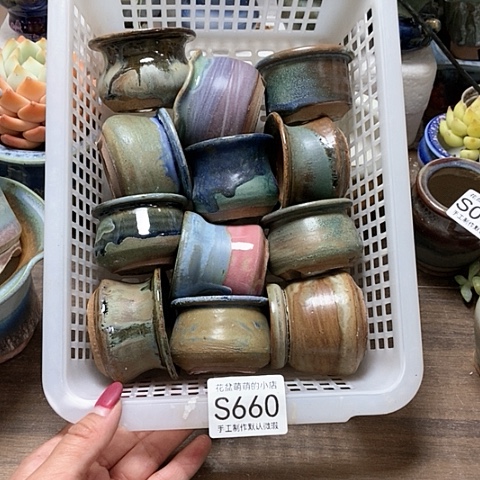 紫砂花盆660微瑕品口径4到5左右