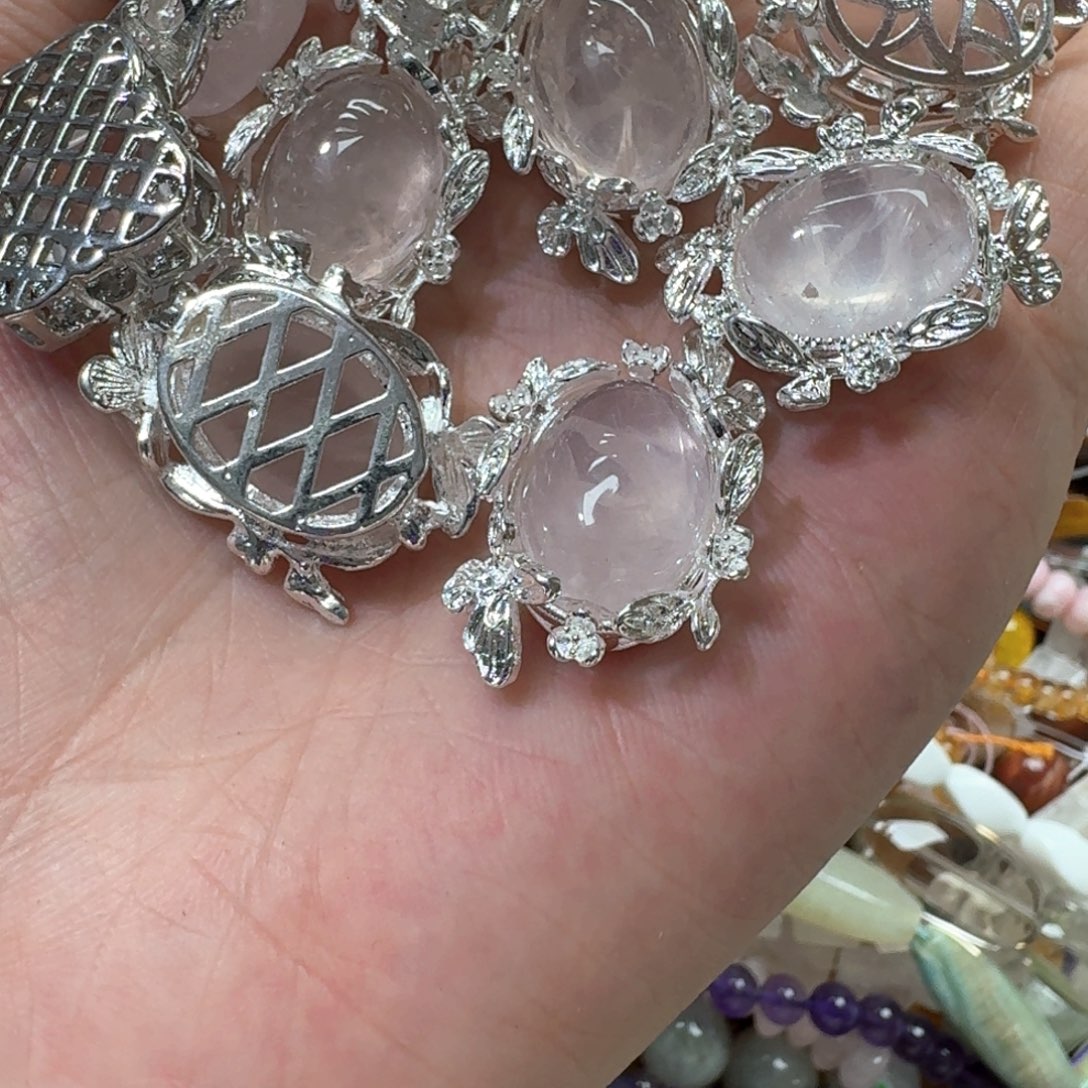 合金玛瑙/玉髓珠宝半成品一个20-31mm粉晶魔盒