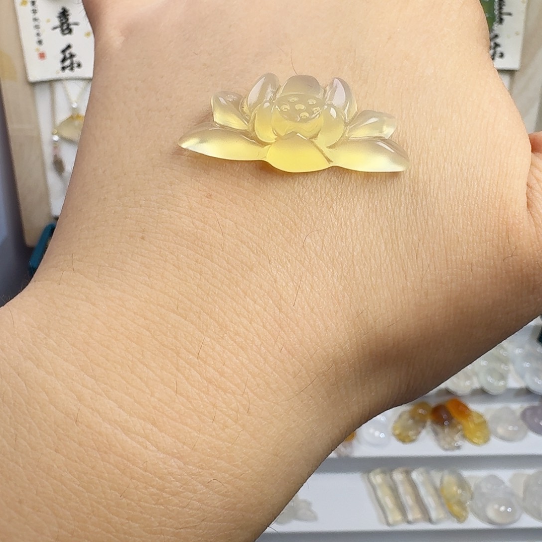 微****玛瑙/玉髓颈饰未镶嵌