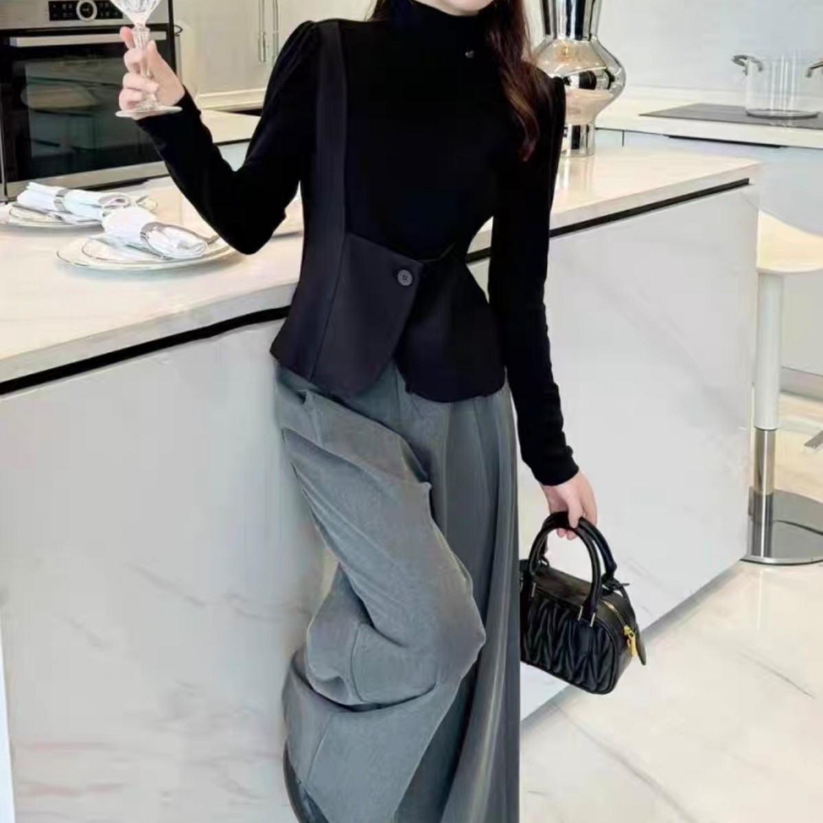 半高领时尚一粒扣假两件T恤上衣女24秋季新款设计感拼接打底小衫