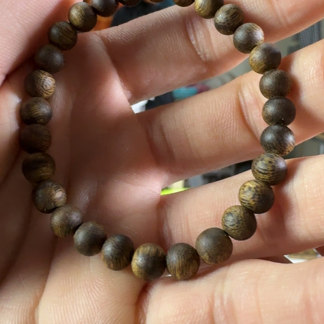 吃***果奇楠沉香手串卡0.6单圈