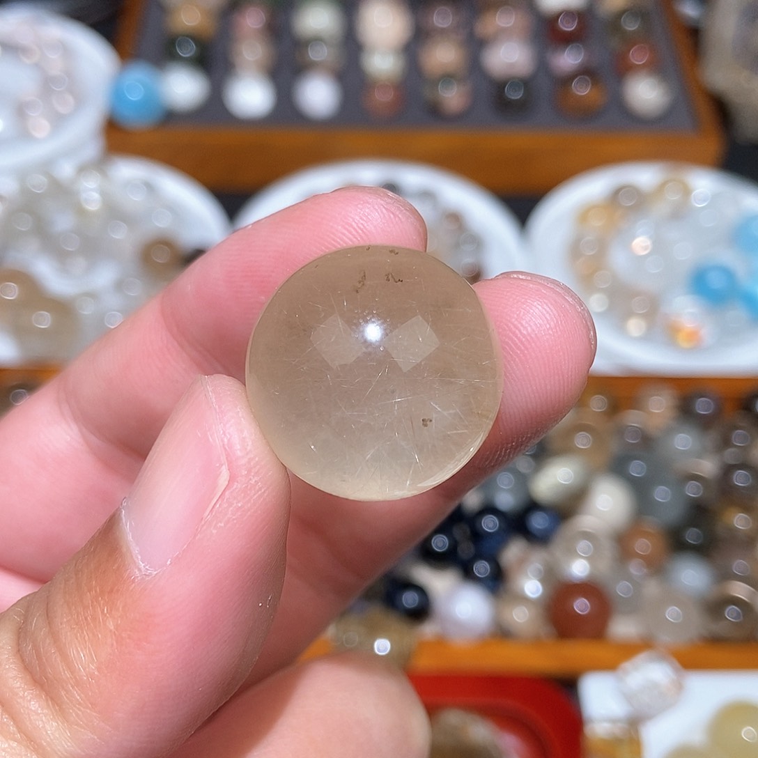 发晶单珠单珠单珠单珠单珠未镶嵌