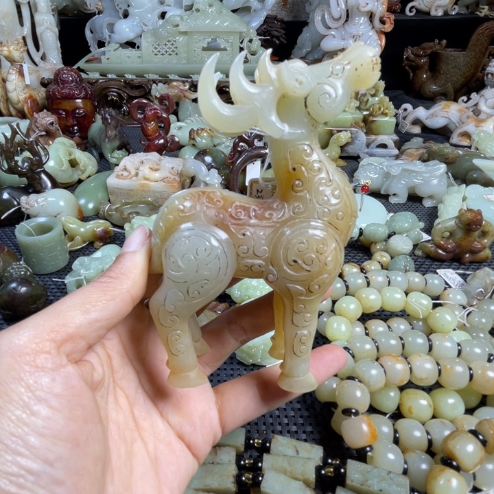 和田玉把件未镶嵌开***乐