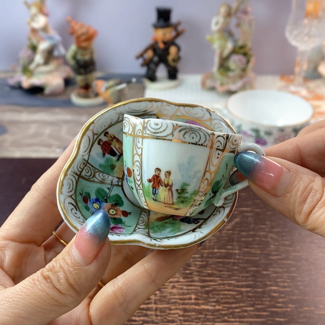 ?****坊欧洲瓷器水晶瓷偶