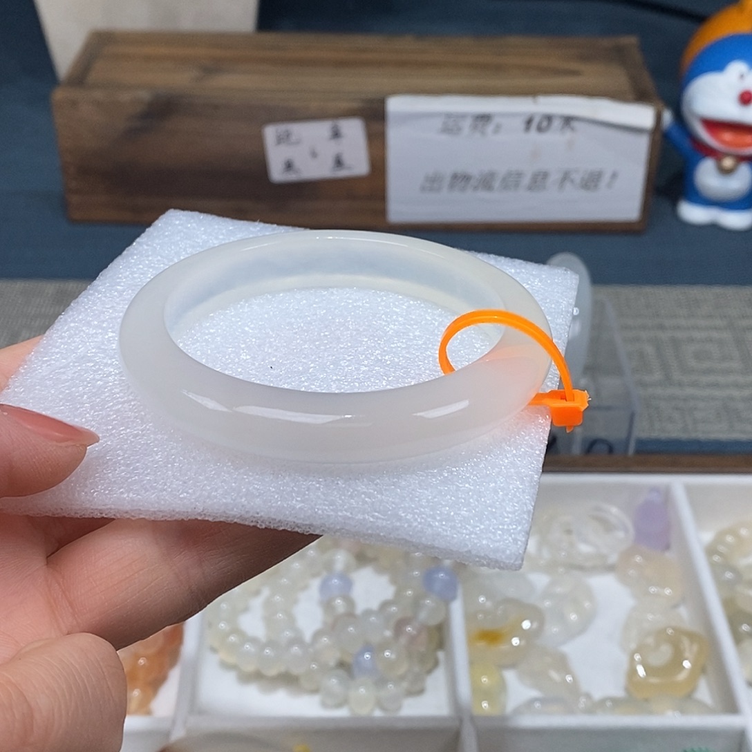 玛瑙/玉髓未镶嵌手镯58