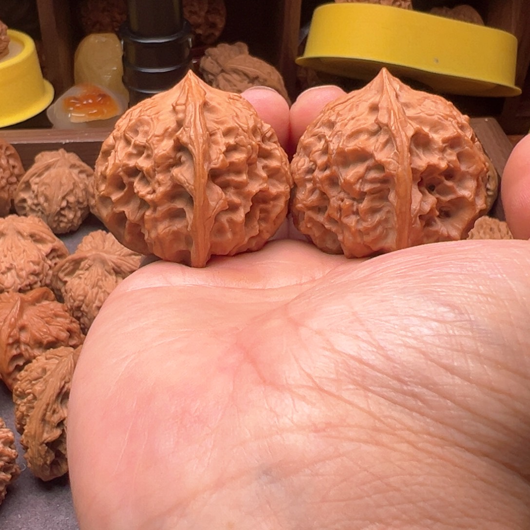 吊坠文玩核桃狼牙山