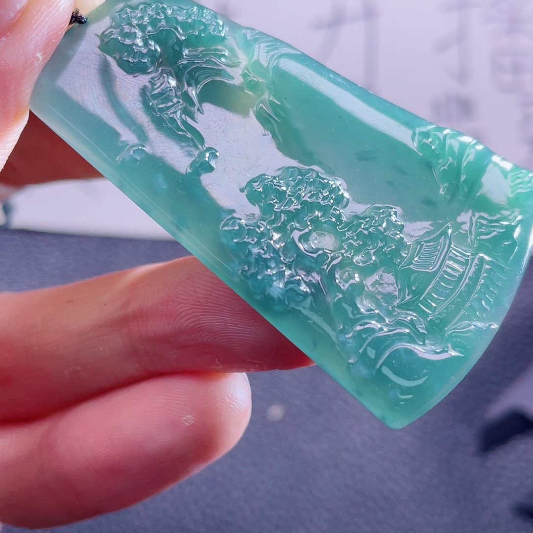 翡翠颈饰未镶嵌999999999