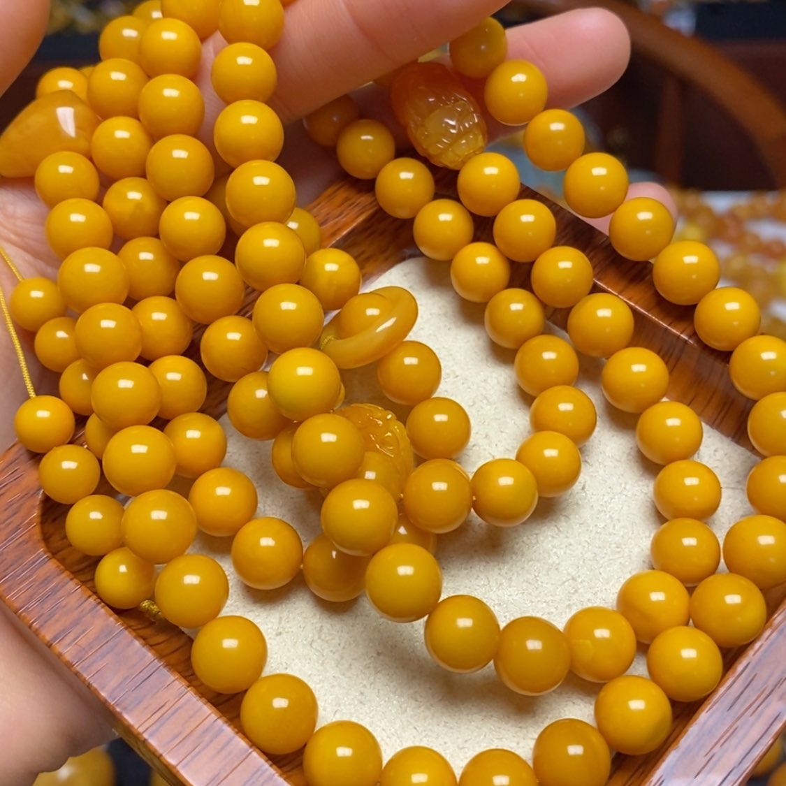 【闪购商品】蜜蜡手链未镶嵌手串