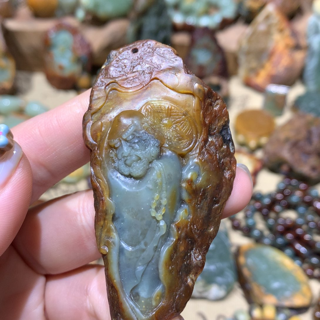 岫岩河磨玉（透闪石质玉）手把件未镶嵌