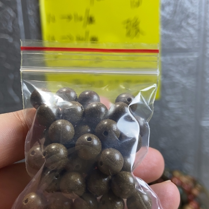 缘****泥塑0.8茶香40颗送两颗