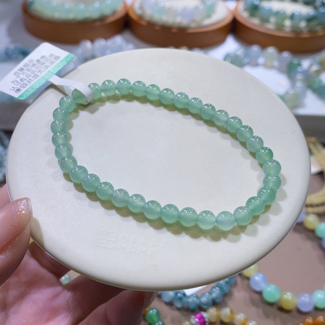 翡翠手链未镶嵌冰晴绿