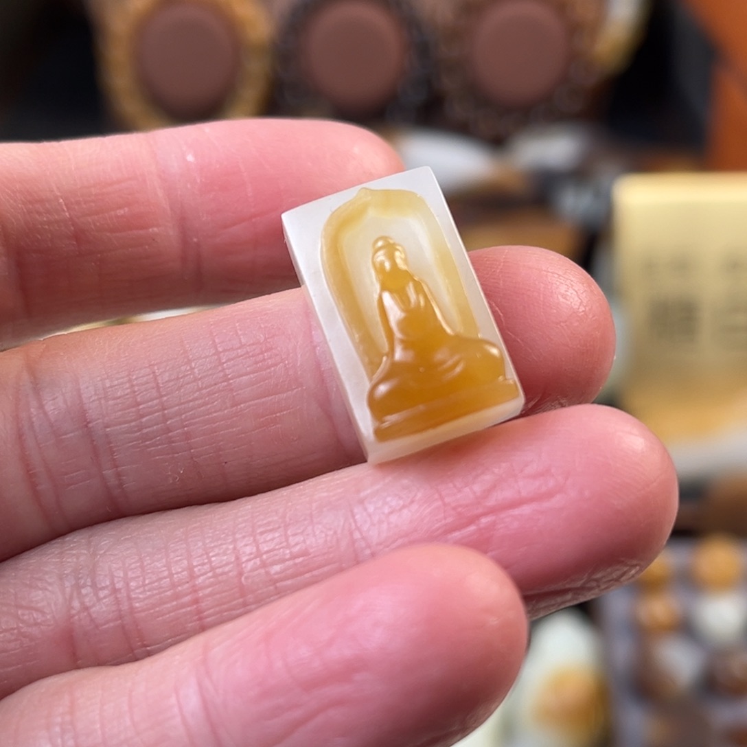 和田玉（糖玉）未镶嵌颈饰