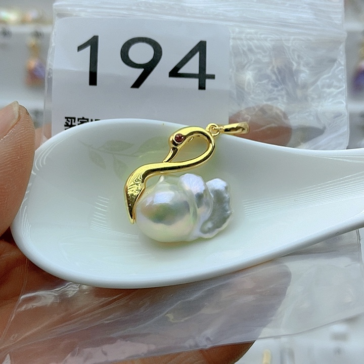 淡水珍珠颈饰银S925镶嵌