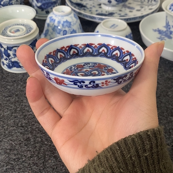 瓷【微微瑕】釉里红宝相纹