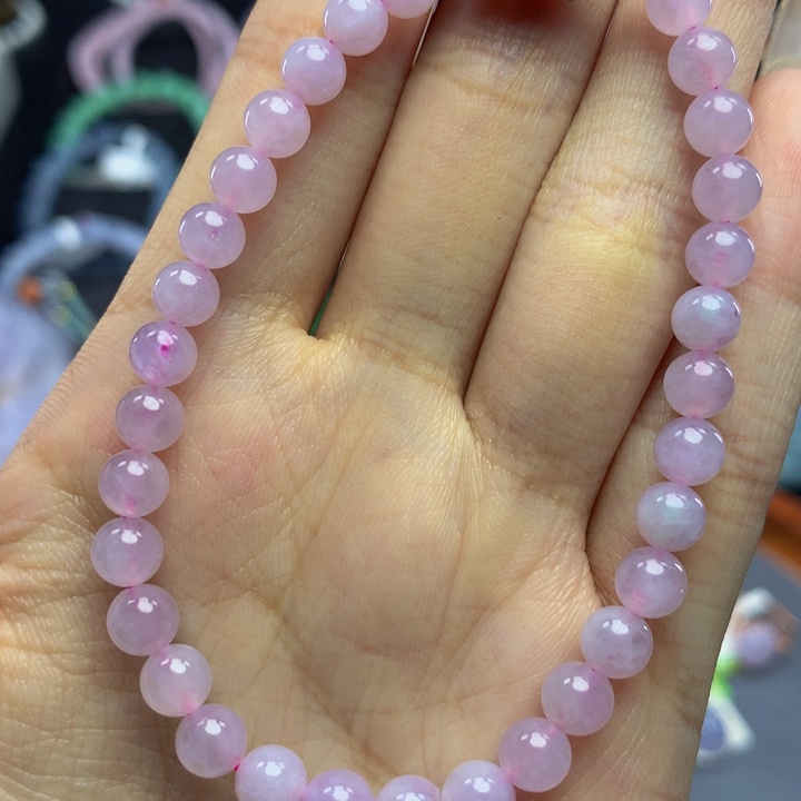 翡翠手链未镶嵌翡翠