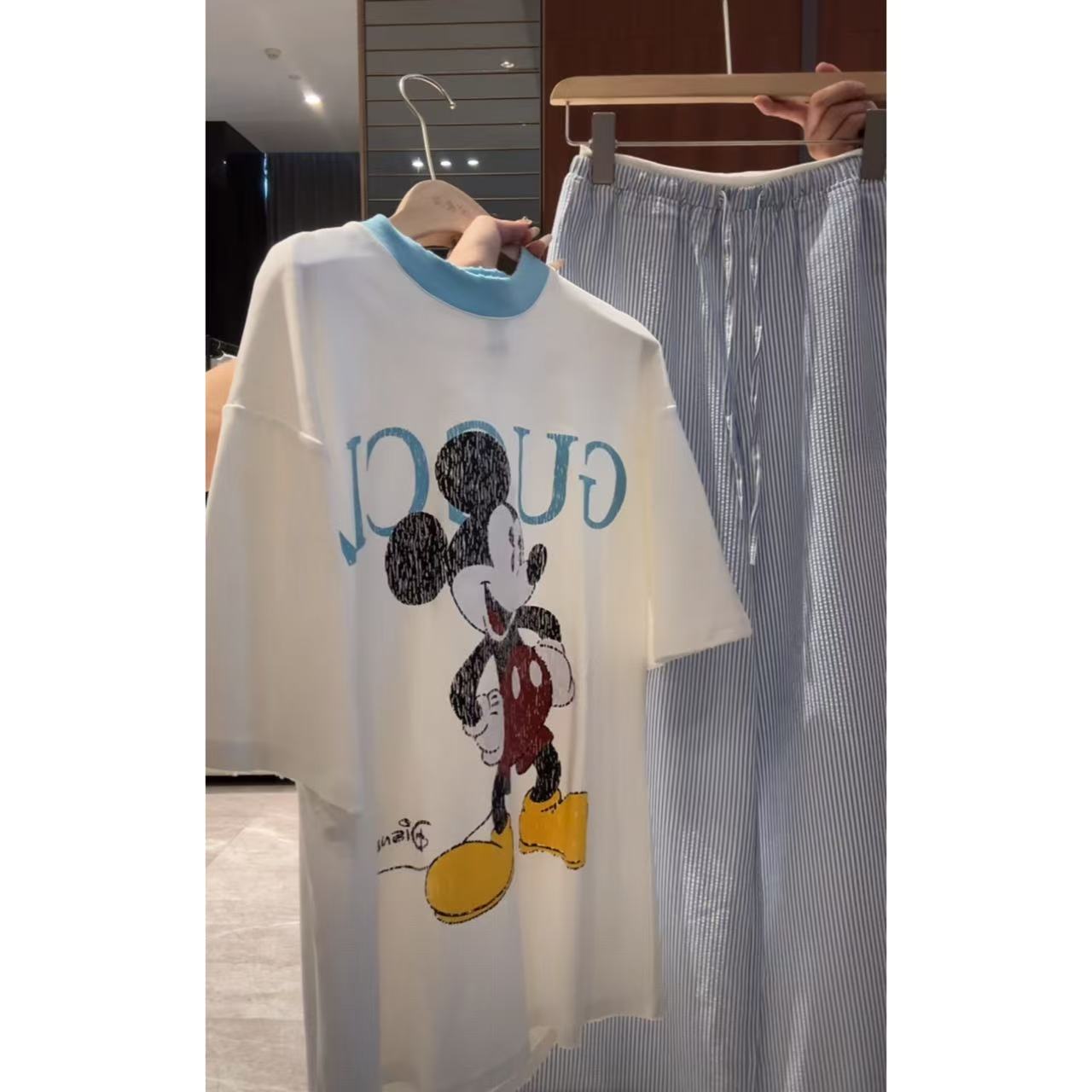 徐秋阳   开心米奇（大版型）春夏新款百搭时尚休闲舒适短袖12283