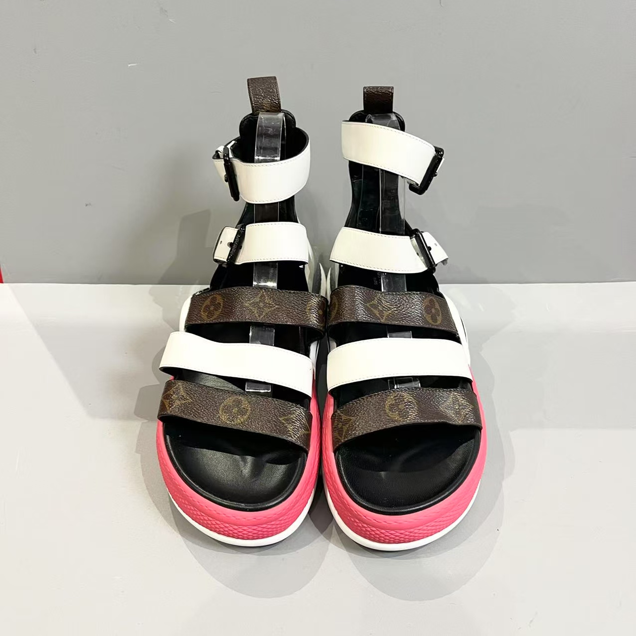 99新 LouisVuitton/路易威登  archlight 白粉老花凉鞋 37.5码