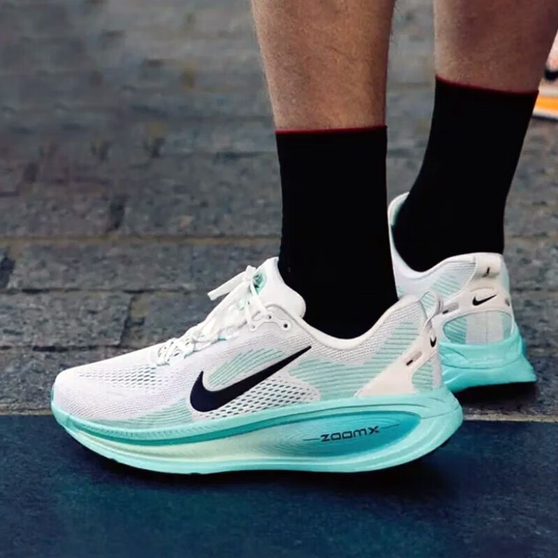 夏季VOMERO 18公路专业跑步鞋缓震运动休闲鞋网面