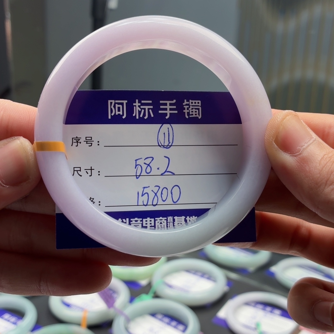 翡翠未镶嵌手镯翡翠手镯