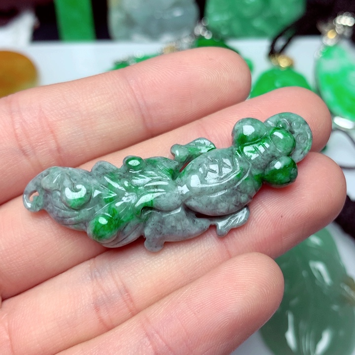 翡翠吊坠(不含链)未镶嵌