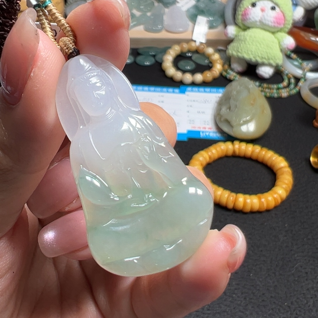 翡翠未镶嵌颈饰天然A货缅甸翡翠