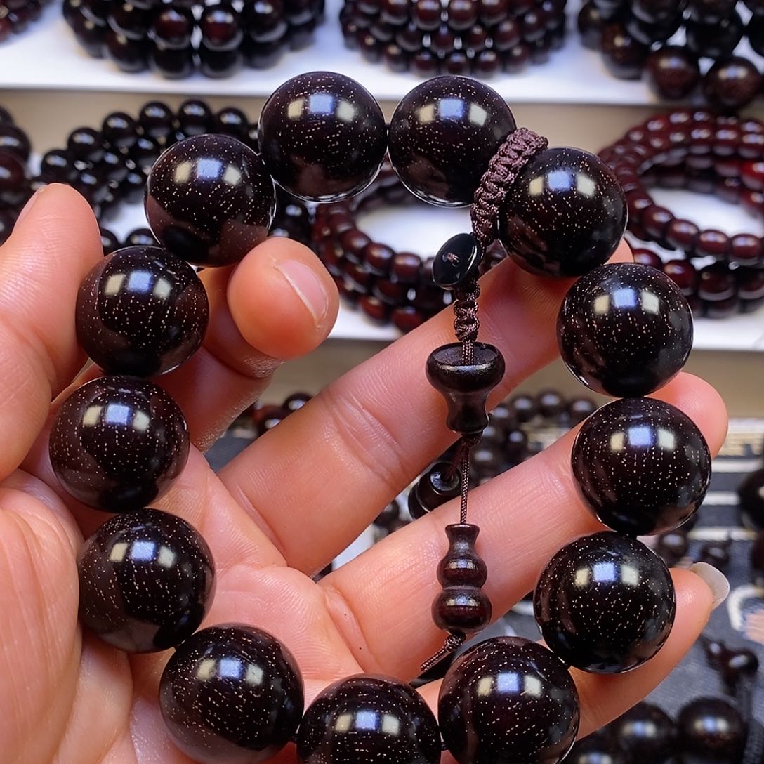 檀香紫檀（小叶紫檀）1.8爆