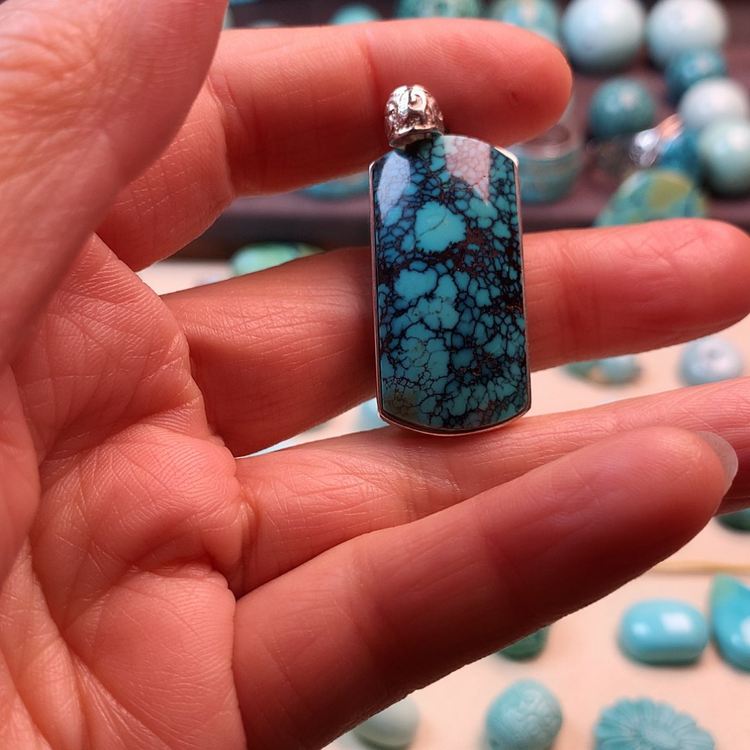 绿松石配饰未镶嵌