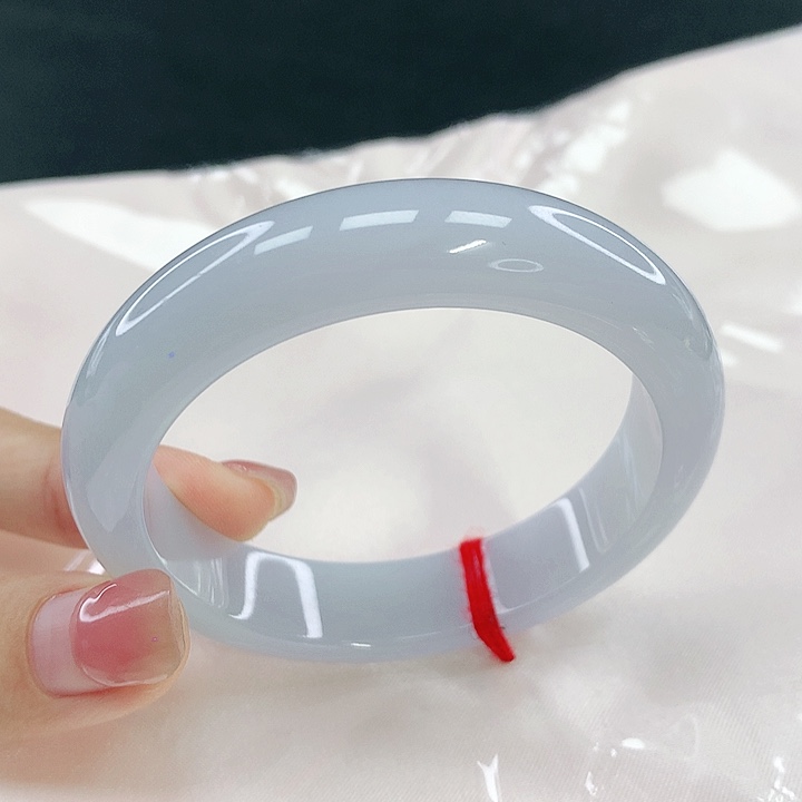 翡翠未镶嵌手镯圈52.9，79075