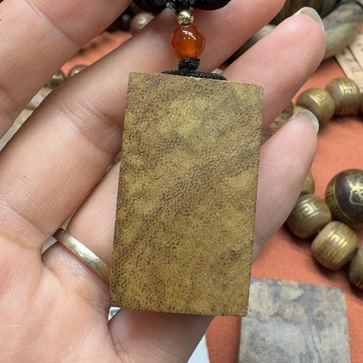 大叶紫檀（黑酸枝木类）