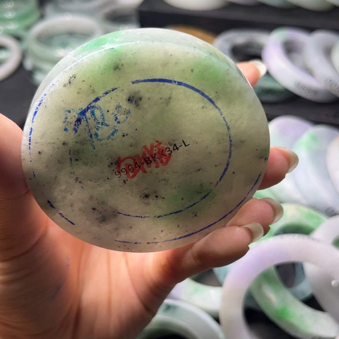 定制翡翠手镯未镶嵌