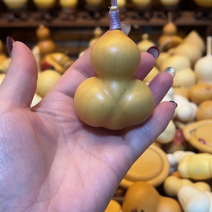 小****大叶紫檀（黑酸枝木类）