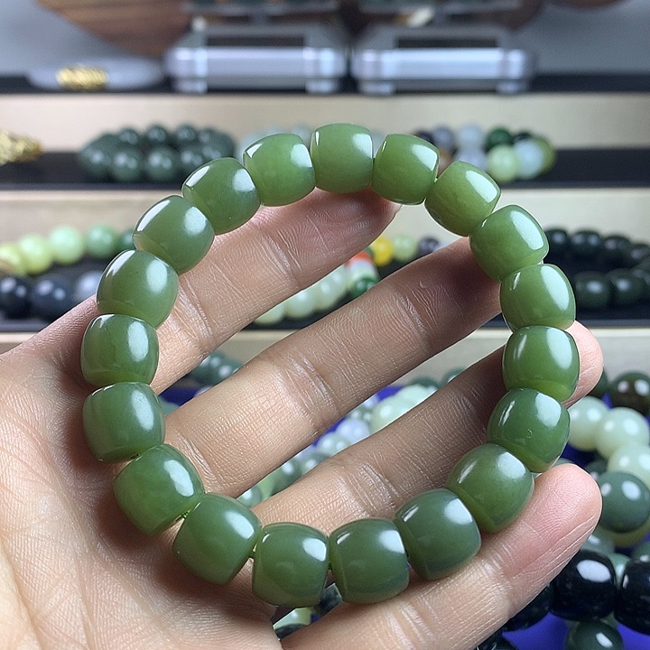 和田玉手串未镶嵌