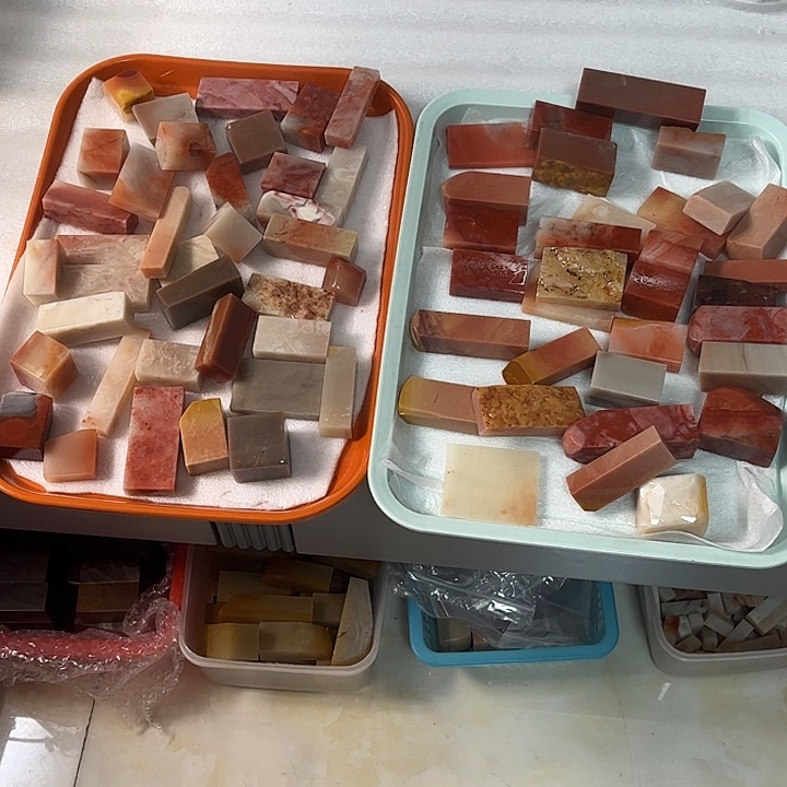 丽***馆老挝石老挝保利石印章