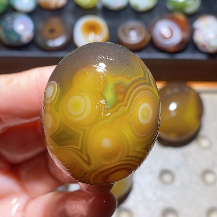 未镶嵌玛瑙/玉髓珠宝半成品43
